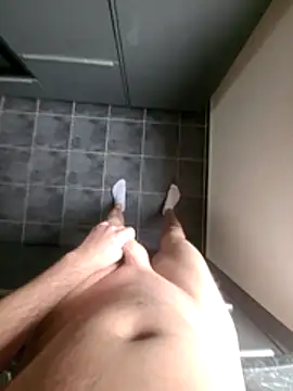 rezzzze online show from November 15, 11:51 am