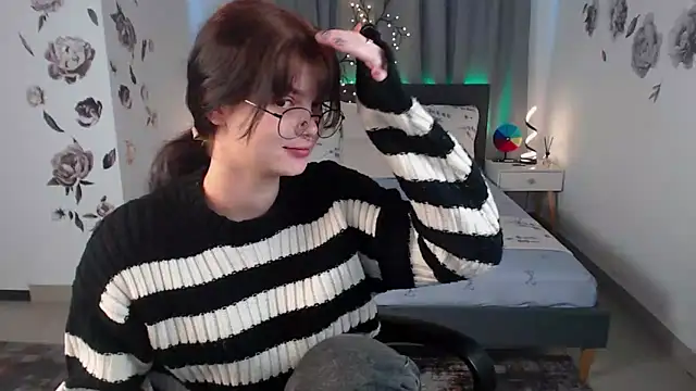 MileyRood online show from October 16, 11:17 pm