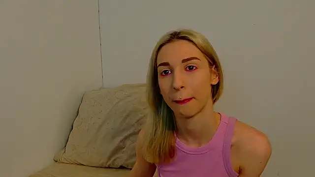 Sia a online show from January 8, 6:48 am