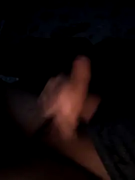 Snapshot of fred77183 chatting on November 19, 9:59 pm fred77183 online show from November 19, 9:59 pm