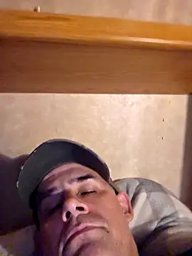 DeeBestEver online show from April 11, 9:13 am