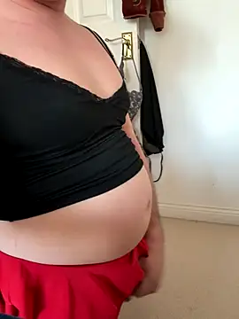 sexymell online show from December 3, 3:10 pm