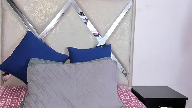 mia fox4 online show from October 25, 11:29 am