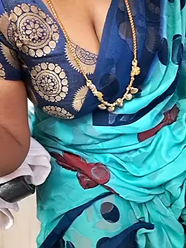 Tamil Ammani online show from November 3, 8:32 pm