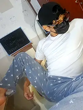 oppaboy online show from October 3, 4:31 am