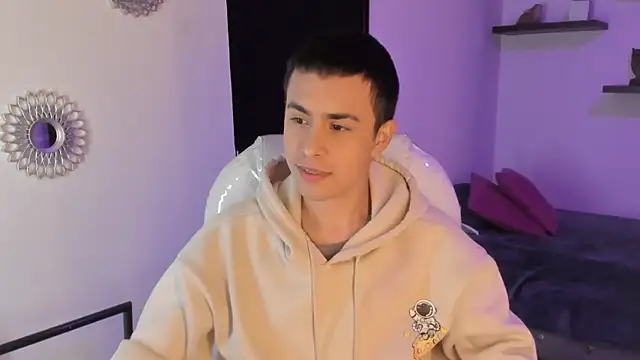 Nyko ds online show from January 12, 4:18 am