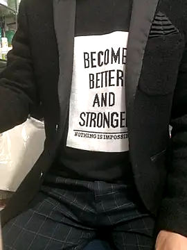 Snapshot of chougegg0214 chatting on December 19, 12:23 pm chougegg0214 online show from December 19, 12:23 pm