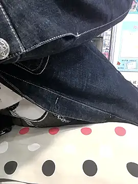 Snapshot of chougegg0214 chatting on January 10, 5:20 am chougegg0214 online show from January 10, 5:20 am