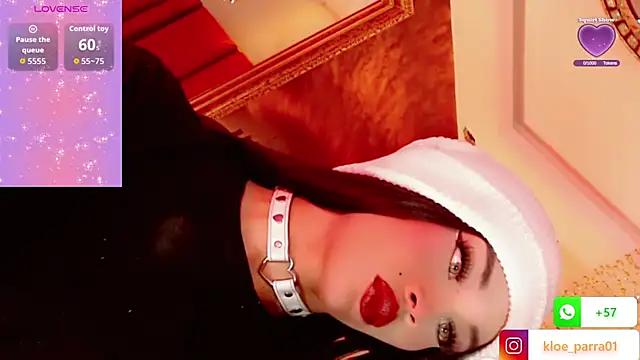 Daphnne XXX online show from December 19, 8:05 pm