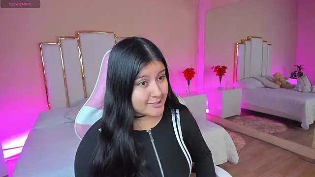 AnnaSwift  online show from February 9, 12:31 pm