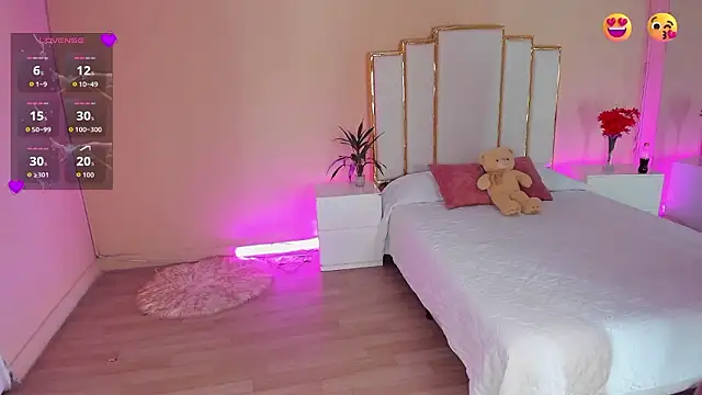 AnnaSwift  online show from March 6, 1:40 pm