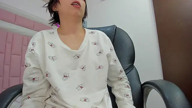 Klaret Toy online show from October 14, 8:15 am