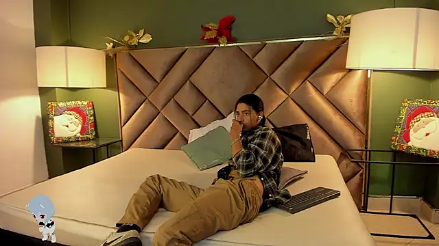 Dickie Dicking online show from December 2, 9:10 pm