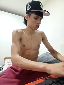 mazo18 online show from March 31, 7:03 pm