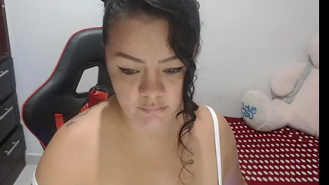 emily sexxx online show from February 20, 6:26 am