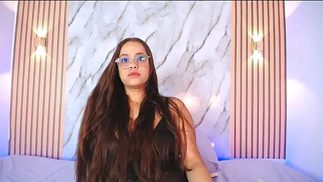 PiaGelvez online show from January 14, 7:52 pm