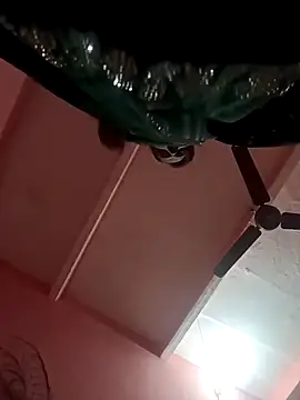 Snapshot of Neelam-baby1 chatting on November 24, 3:34 pm Neelam-baby1 online show from November 24, 3:34 pm