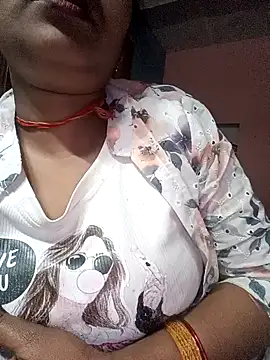 Snapshot of Neelam-baby1 chatting on February 12, 4:24 pm Neelam-baby1 online show from February 12, 4:24 pm