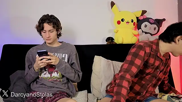 Darcy and Stolas online show from March 31, 7:09 am