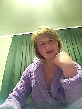 Masha412111 online show from May 1, 9:41 pm