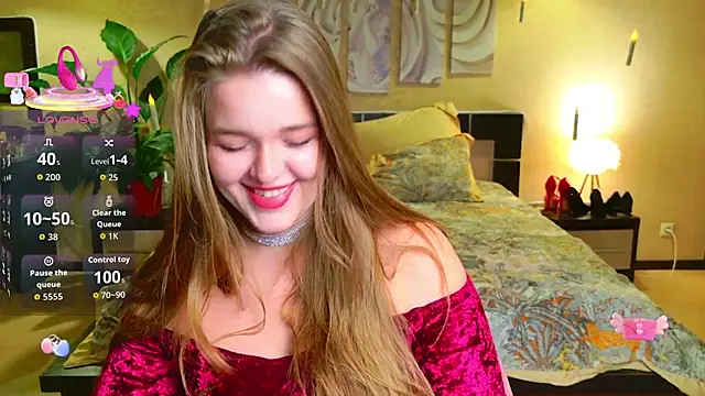 EmilyWhispers online show from November 29, 8:12 pm