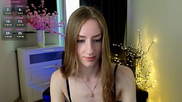 GoldenRose  online show from April 16, 12:39 pm