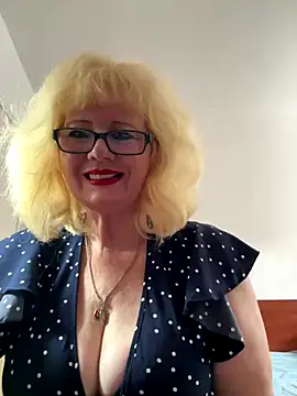 BoloshkaBlonda online show from October 22, 7:52 am