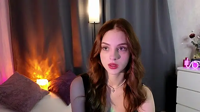 midnightMaya online show from November 4, 7:13 pm