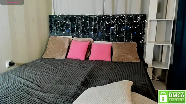 Malisha kiss online show from March 1, 11:23 am