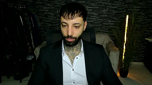 MasculineGuy99 online show from March 21, 7:06 pm