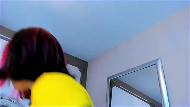 SiaSavach online show from November 16, 7:30 pm