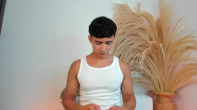 Thiago Connor21 online show from January 13, 6:57 pm