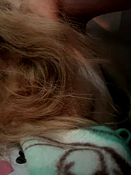 pleasedontpressaredburton online show from October 6, 11:29 am