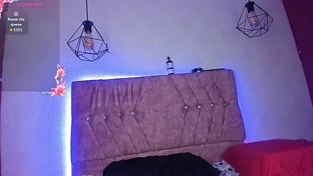 Mia lopez 1 online show from February 12, 10:21 am