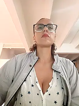 Jade 1-9 online show from February 24, 2:59 pm