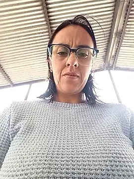 Snapshot of Jade_1-9 chatting on June 13, 4:05 pm Jade 1-9 online show from June 13, 4:05 pm