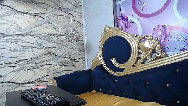 kimberly candy online show from October 25, 7:30 pm