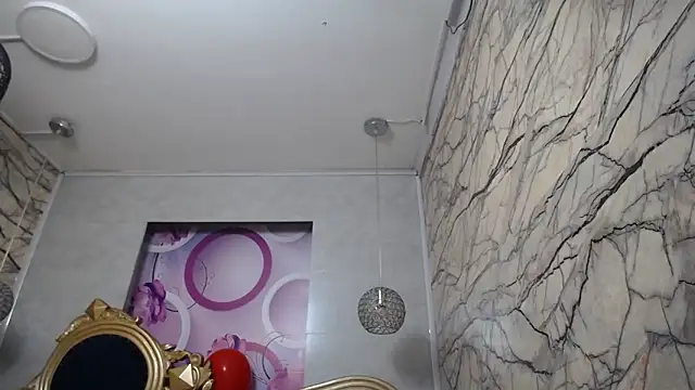 kimberly candy online show from December 4, 7:33 pm