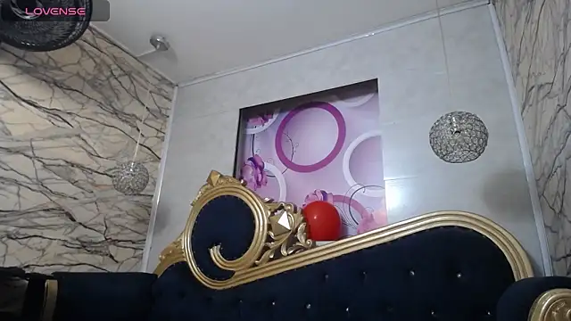 kimberly candy online show from December 17, 7:31 pm