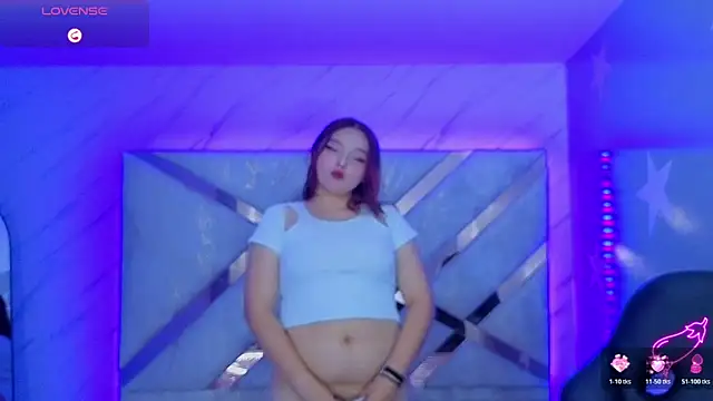 mia foster t online show from May 28, 1:19 pm