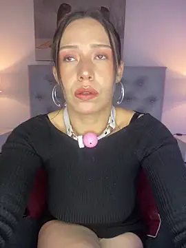 Snapshot of Mariaaam_ chatting on October 15, 12:05 pm Mariaaam online show from October 15, 12:05 pm