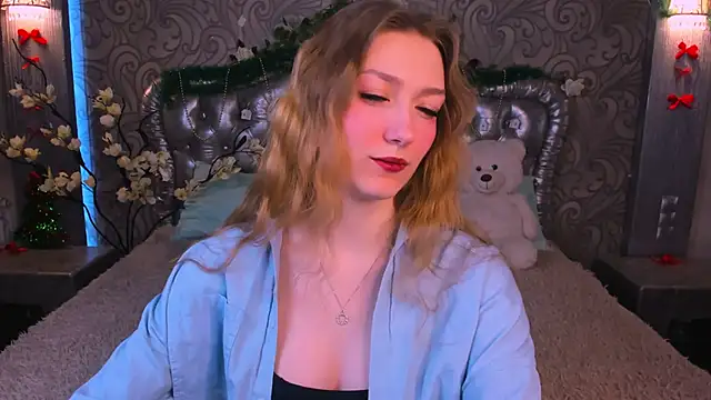 AngelAnabelle online show from January 14, 8:25 pm