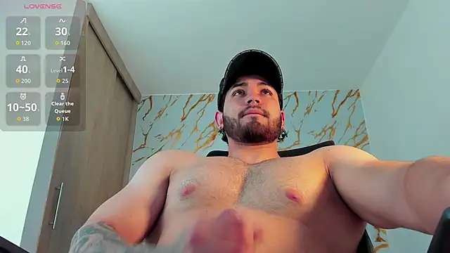 ElianKeiser online show from April 17, 11:52 pm