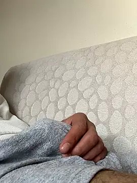 Sikici17cm555 online show from February 18, 5:47 am