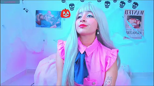 Miaengels  online show from October 30, 5:46 pm