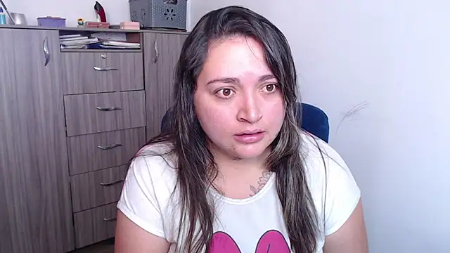 Snapshot of WendyCooperr chatting on October 27, 5:17 pm WendyCooperr online show from October 27, 5:17 pm