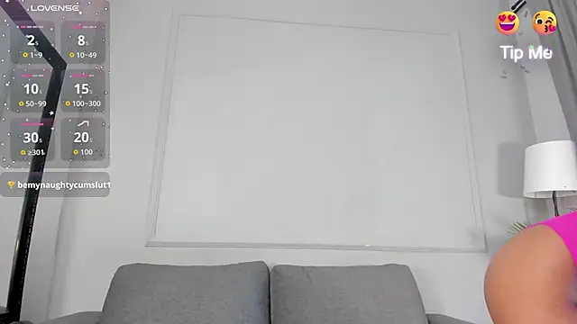 Nahomycarterr online show from February 11, 12:04 am