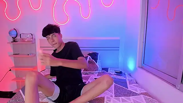 luccas ferreira online show from October 24, 10:06 pm