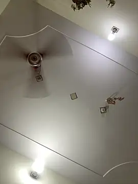 Snapshot of Sweet_Couple59 chatting on March 13, 6:25 pm Sweet Couple59 online show from March 13, 6:25 pm