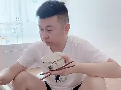 Snapshot of dachui_168 chatting on October 16, 4:24 am dachui 168 online show from October 16, 4:24 am